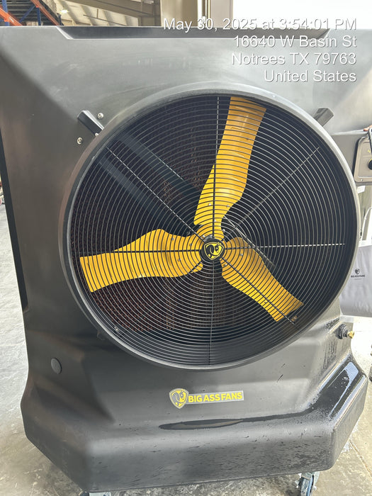 2025 BIG ASS FANS Cool Space 400