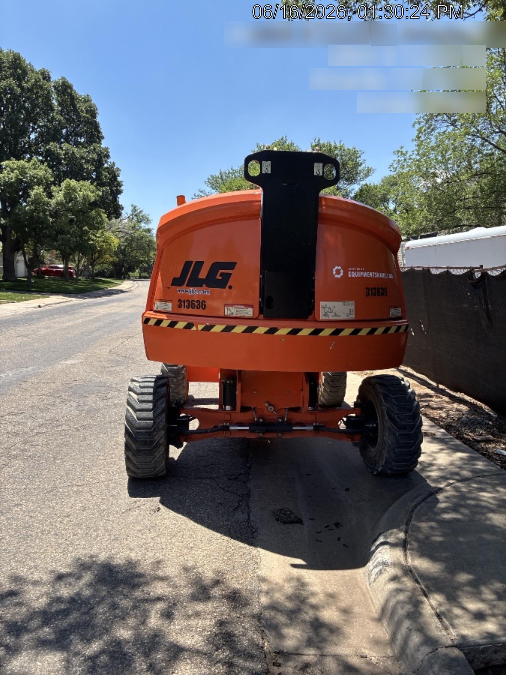 2023 JLG 460SJ