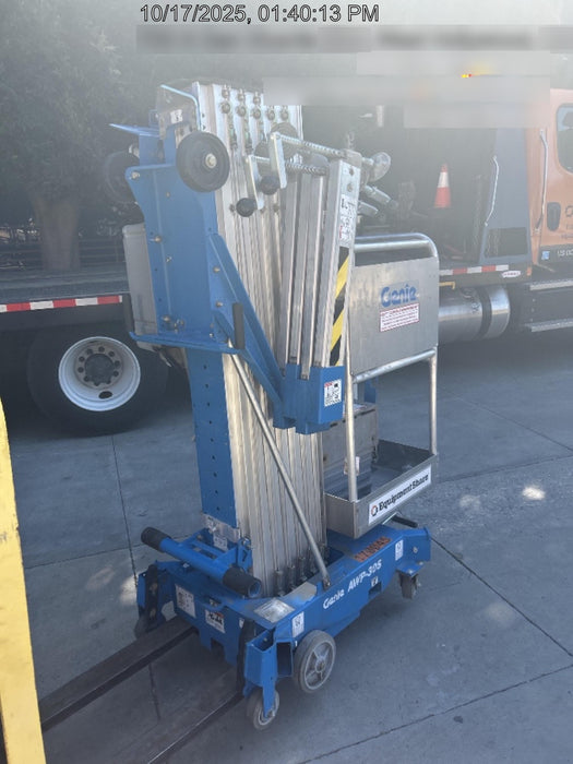 2021 GENIE AWP-30S DC