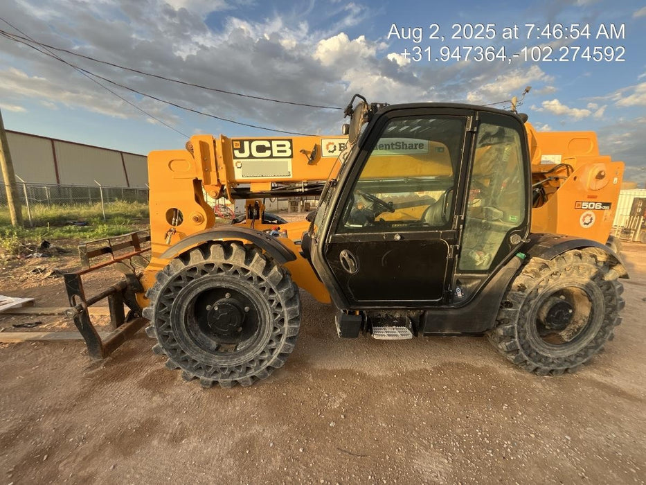 2020 JCB 506-36 Cab/Heat/Air, 74 HP, Solid Tires, STD Worklight, Beacon, Aux Hydraulics, Lifting Eye, Back up Alarm w/48" Carriage/48" Forks