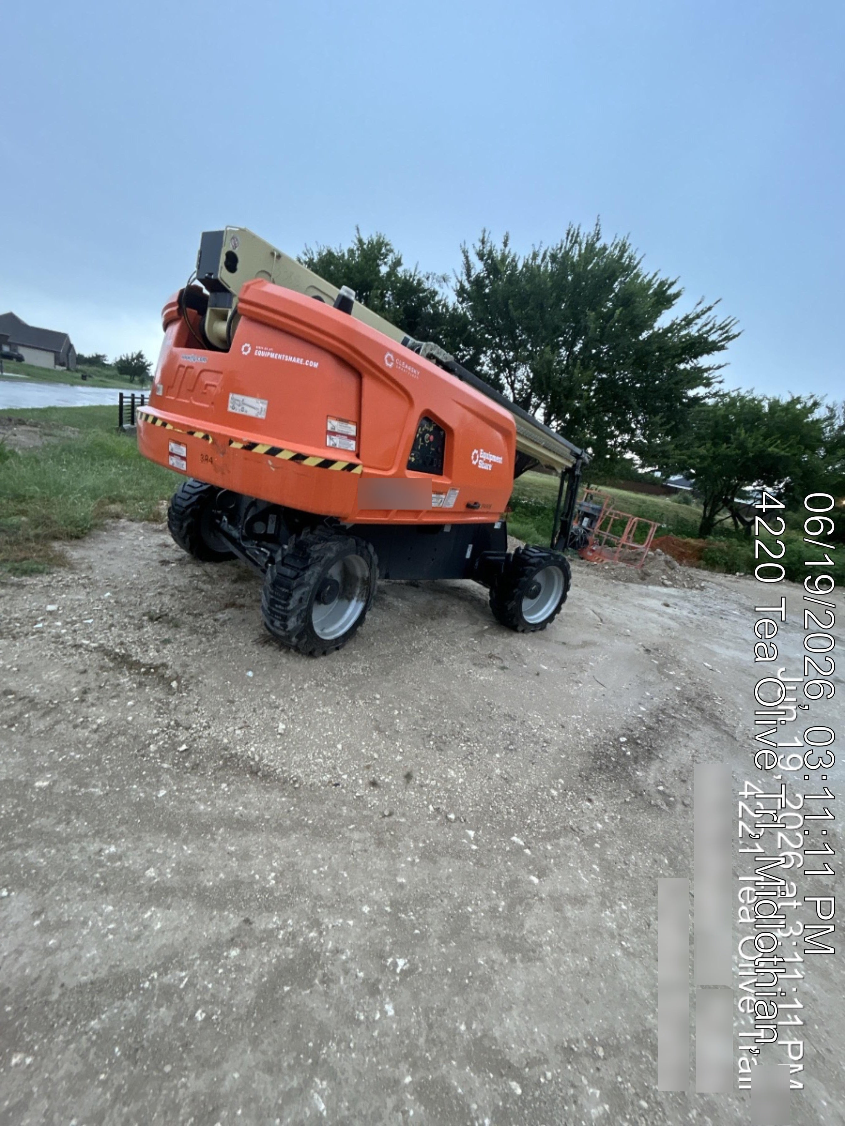 2024 JLG 660SJ