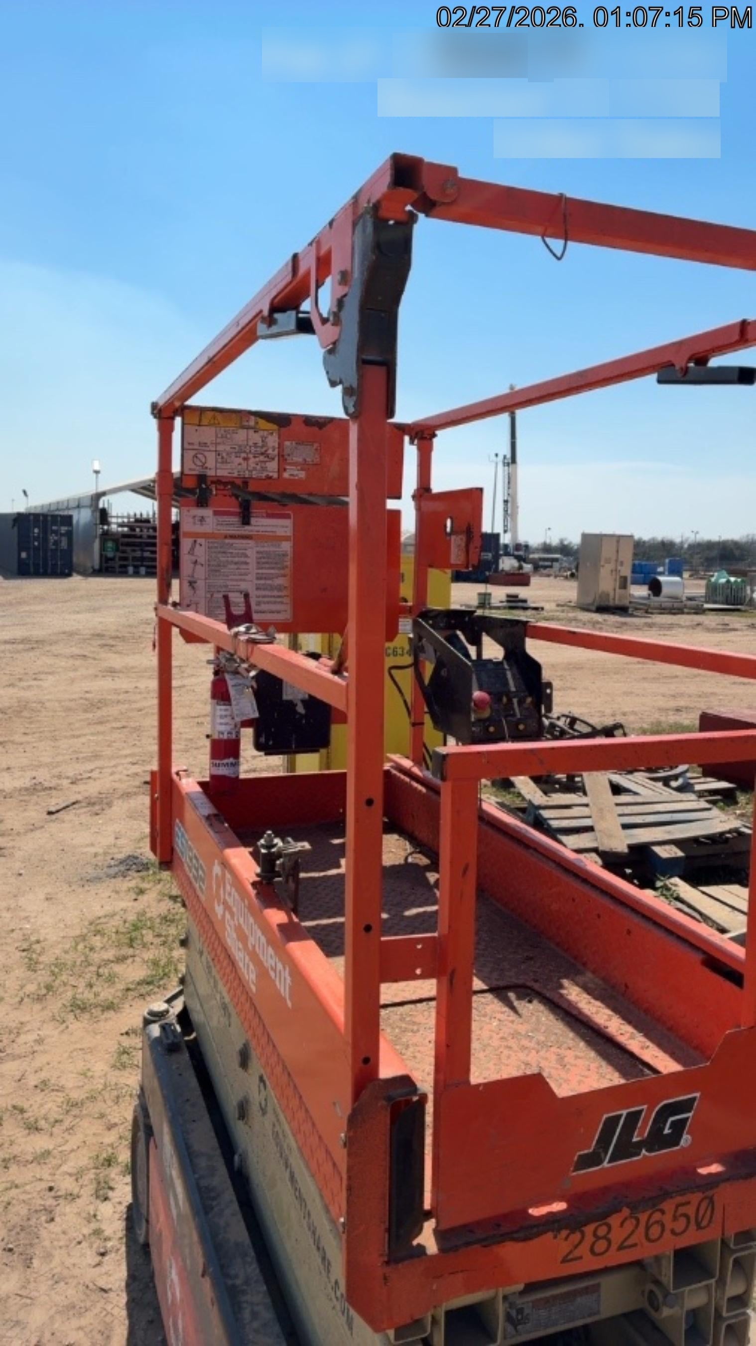 2022 JLG ES1932