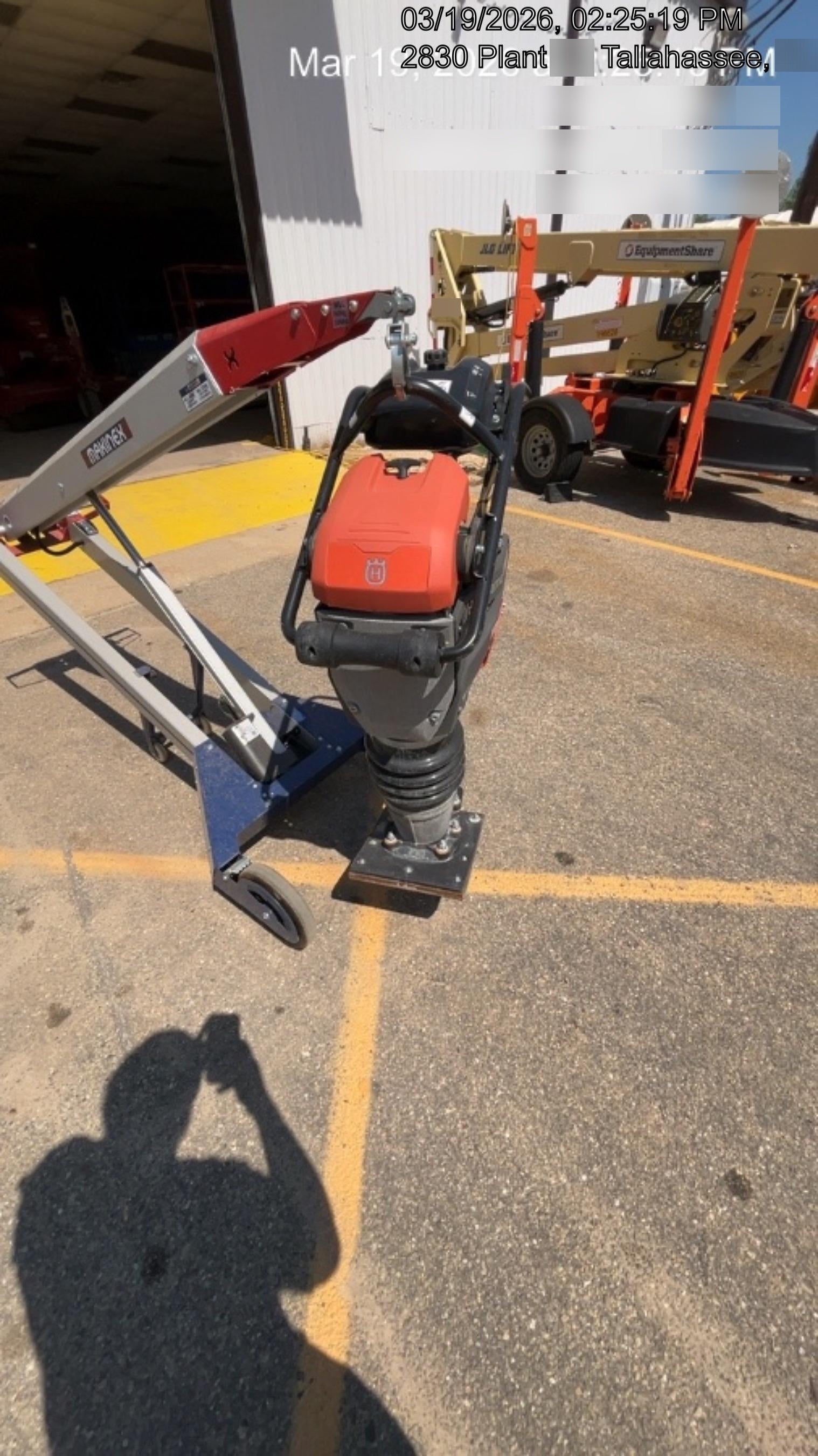 2024 HUSQVARNA LT6005