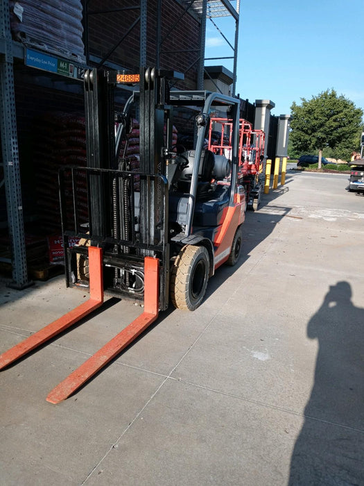 2022 TOYOTA 50-8FGU25