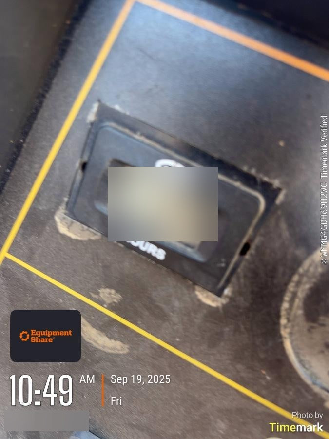 2021 Lincoln Electric Ranger 305 LPG LPG One-Pak (includes undercarriage, tank holder & tank strap) ORANGE