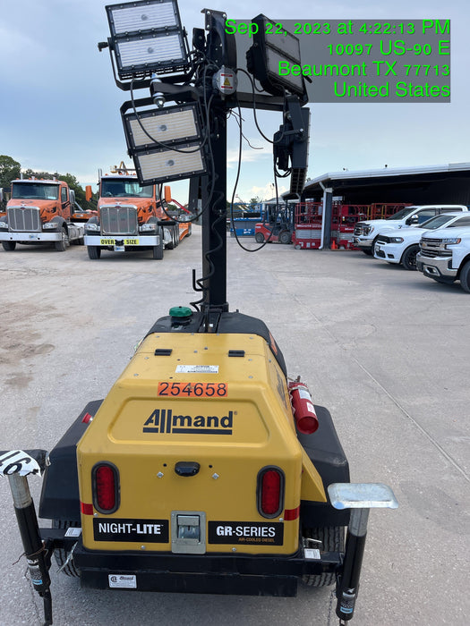 2022 Allmand NLV3GR (4) LED Light Fixture 350W, 23' Vertical Mast, 3kW Prime, Towable, ES Decals, T3