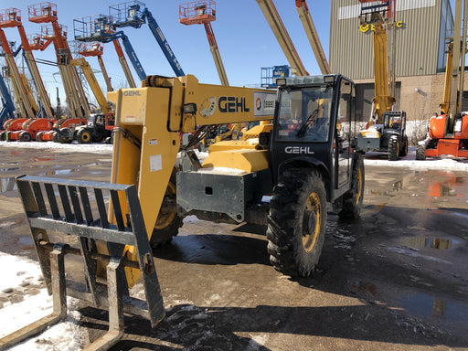 2016 Gehl RS8-44 Standard Rental Specs