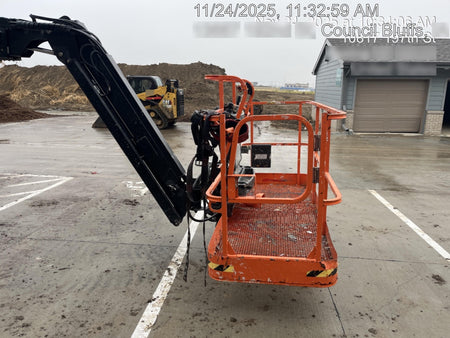 2023 JLG 660SJ