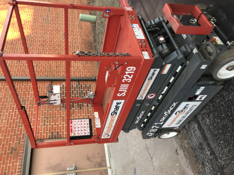 2018 SKYJACK SJIII-3219