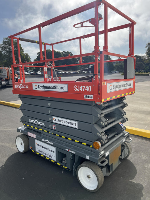 2022 SKYJACK SJ4740