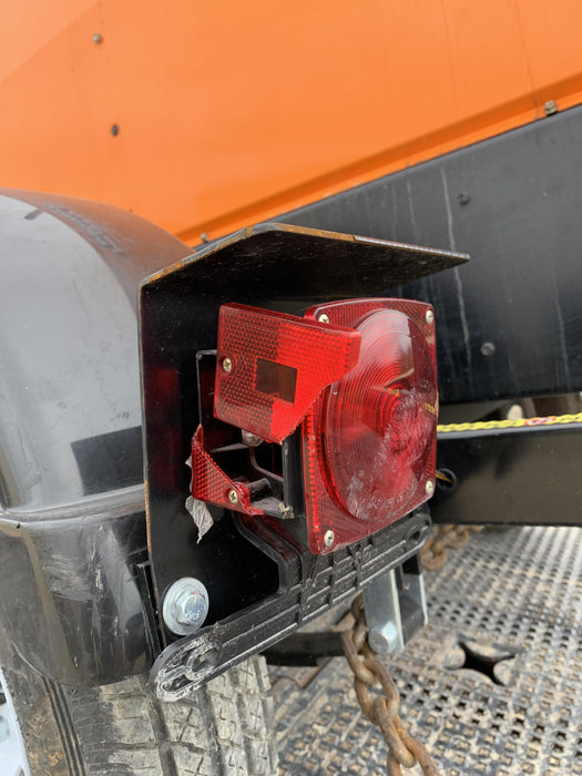 2021 Lincoln Electric Vantage 322 Vantage 322 Ready Pak 3 w/ Decals, ORANGE (includes trailer, cable rack, fender light kit) NO Telematics