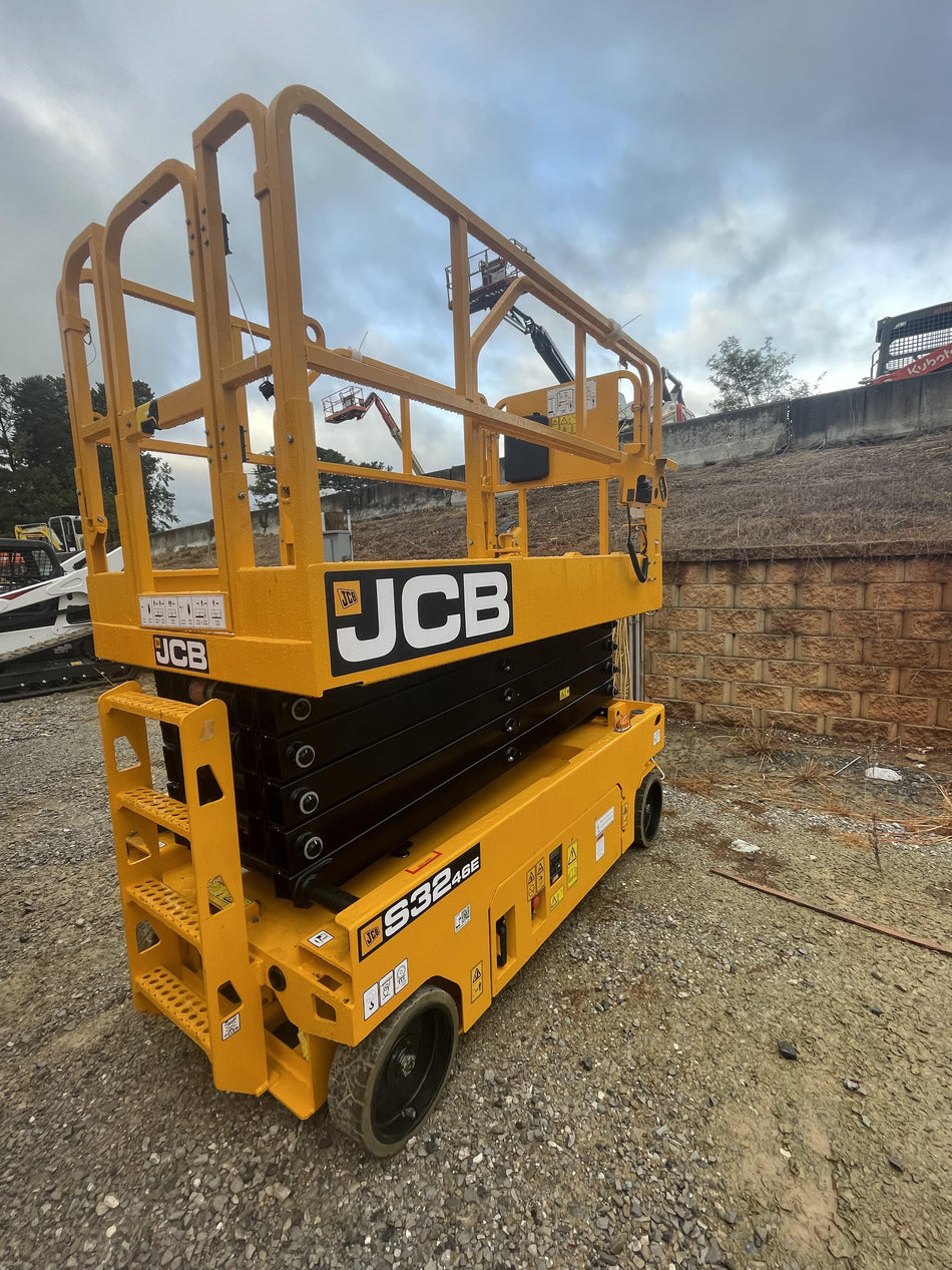 2022 JCB S3246E