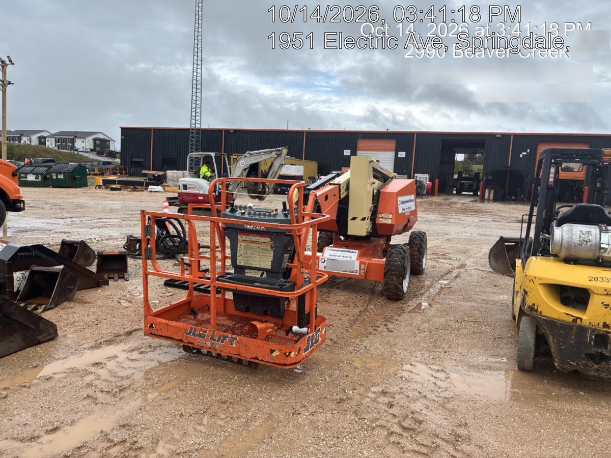 2022 JLG 340AJ