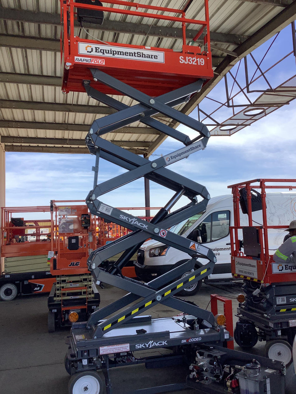 2022 SKYJACK SJ3219