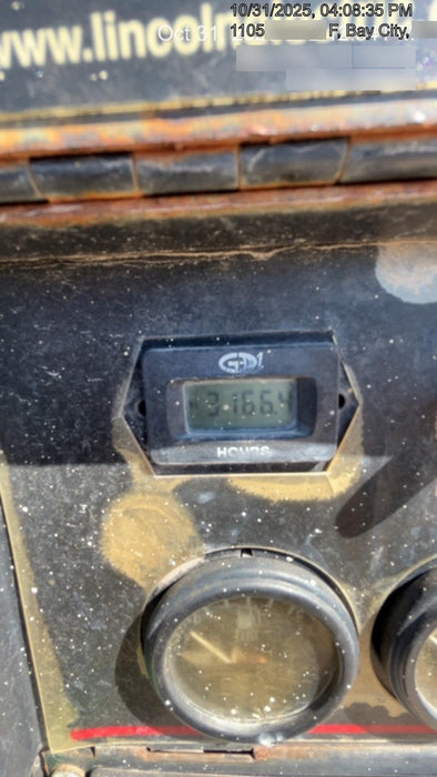 2019 Lincoln Electric Vantage 322 Welder Ready-Pak 3, Two wheel trailer, Fender and Light kit, Cable Rack