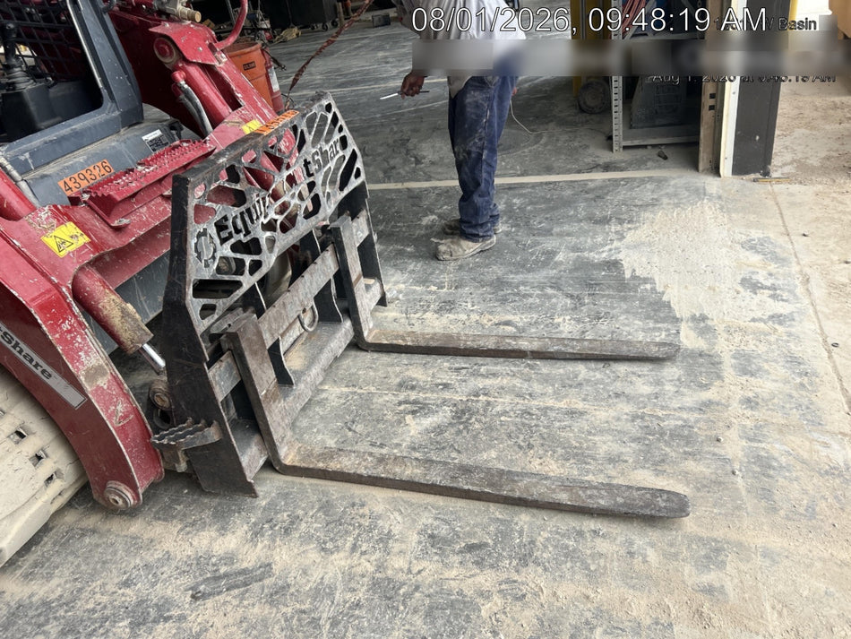 2021 PALADIN 48" Pallet Forks - Paladin