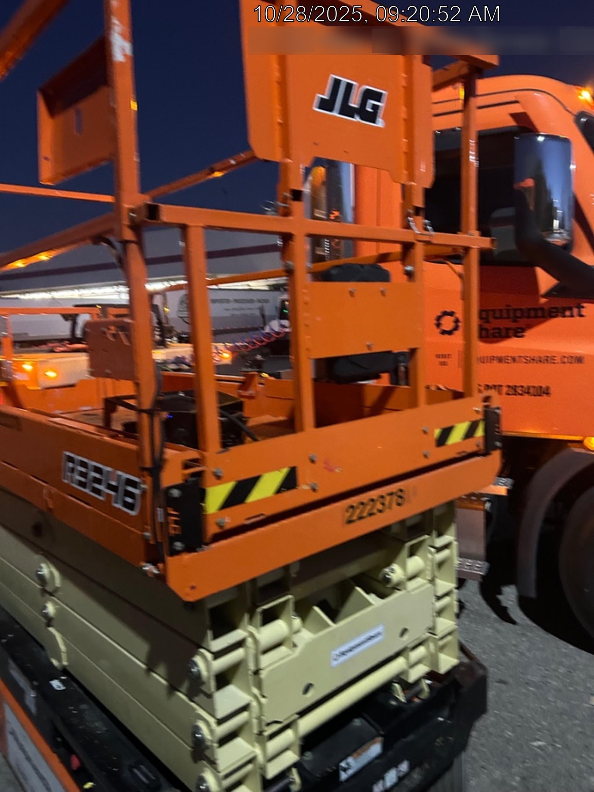 2022 JLG R3246