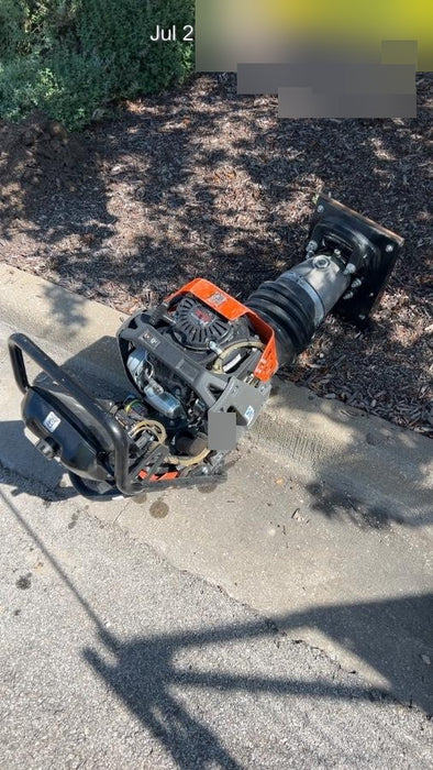 2024 HUSQVARNA LT6005