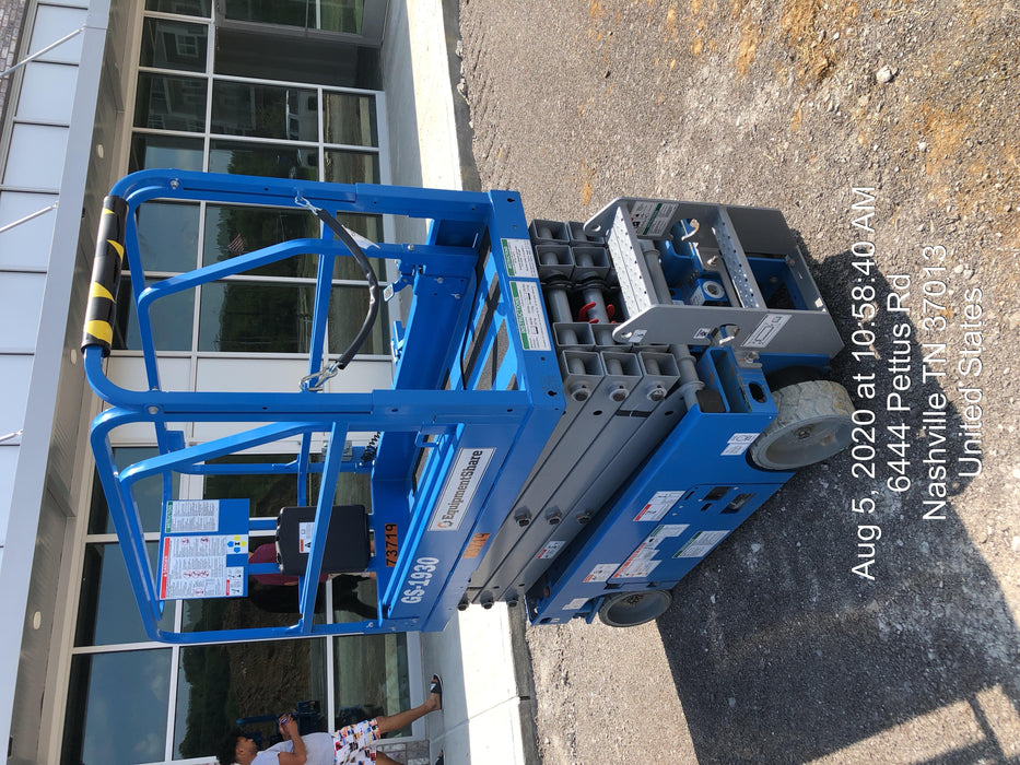 2020 Genie GS-1930 Fixed rails with chain entry gate - Pre A92.20