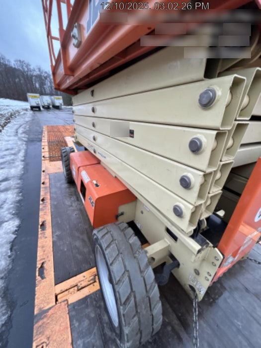 2019 JLG 4069LE Solid Non Marking Tires, Rotating Beacon