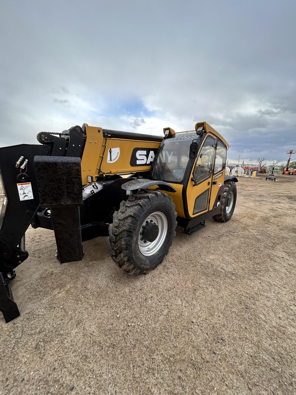 2025 SANY STH1256