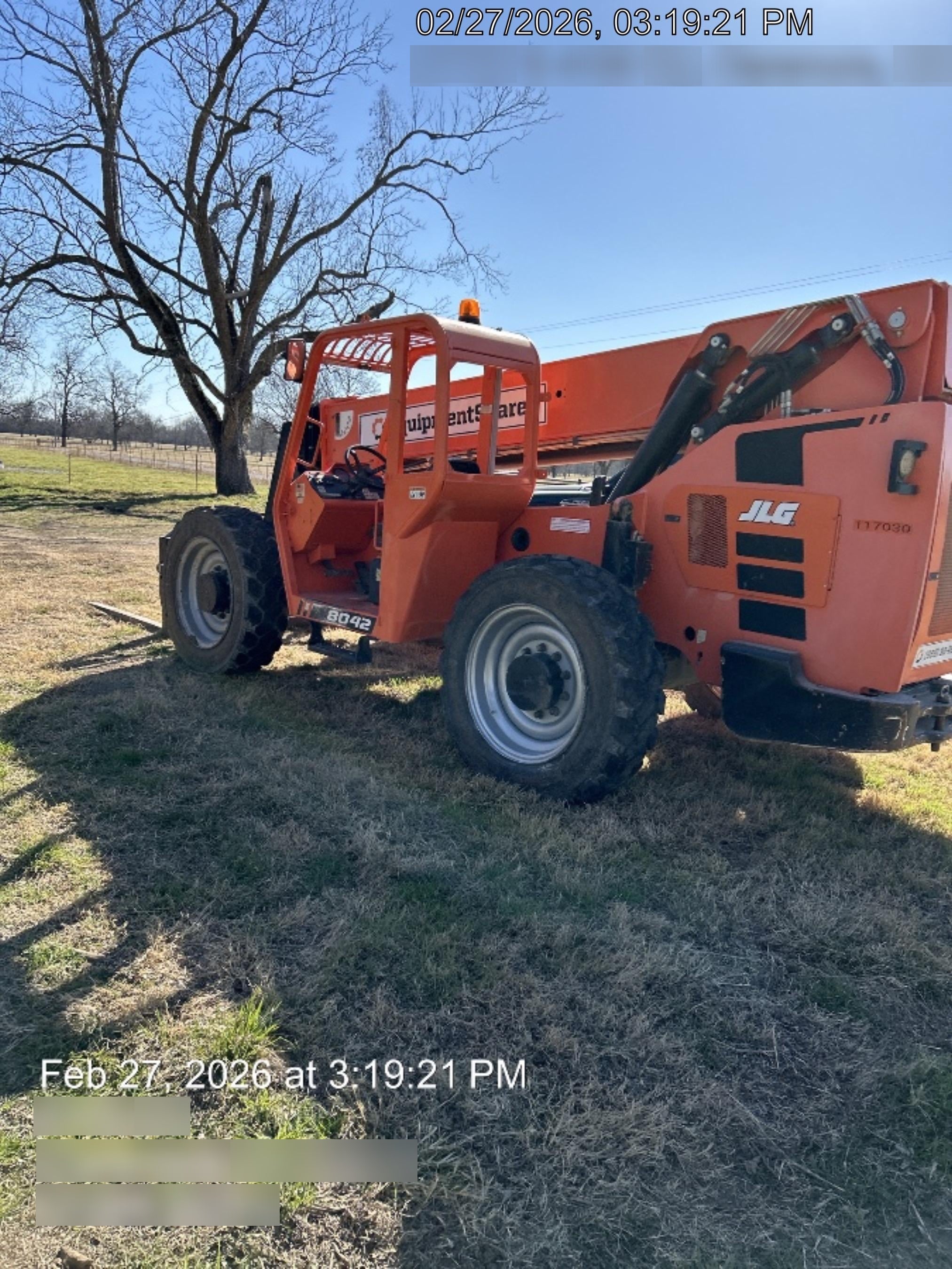 2020 SKYTRAK 8042