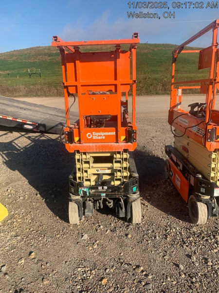 2022 JLG ES1932