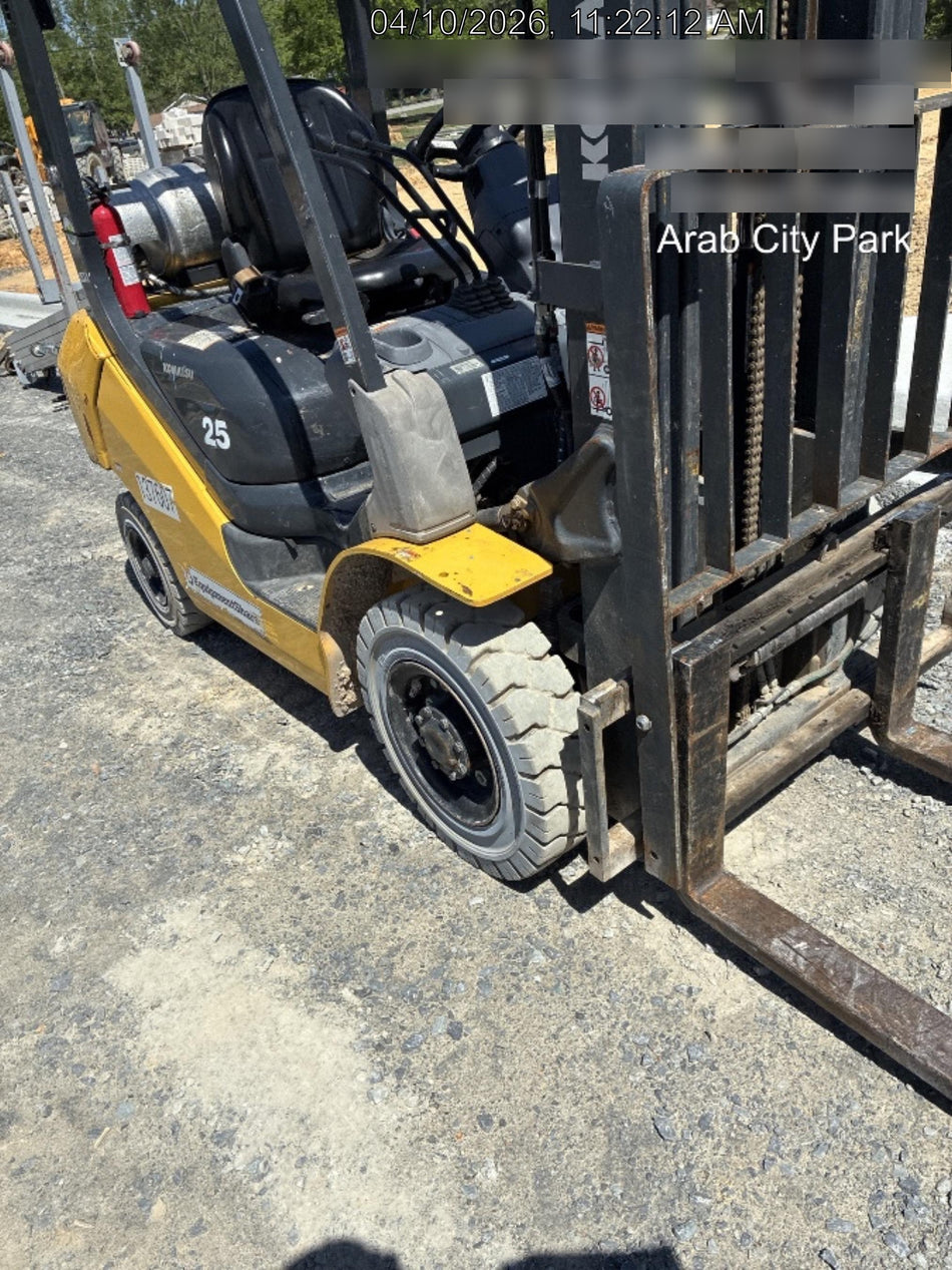 2021 KOMATSU FG25T-16 LP