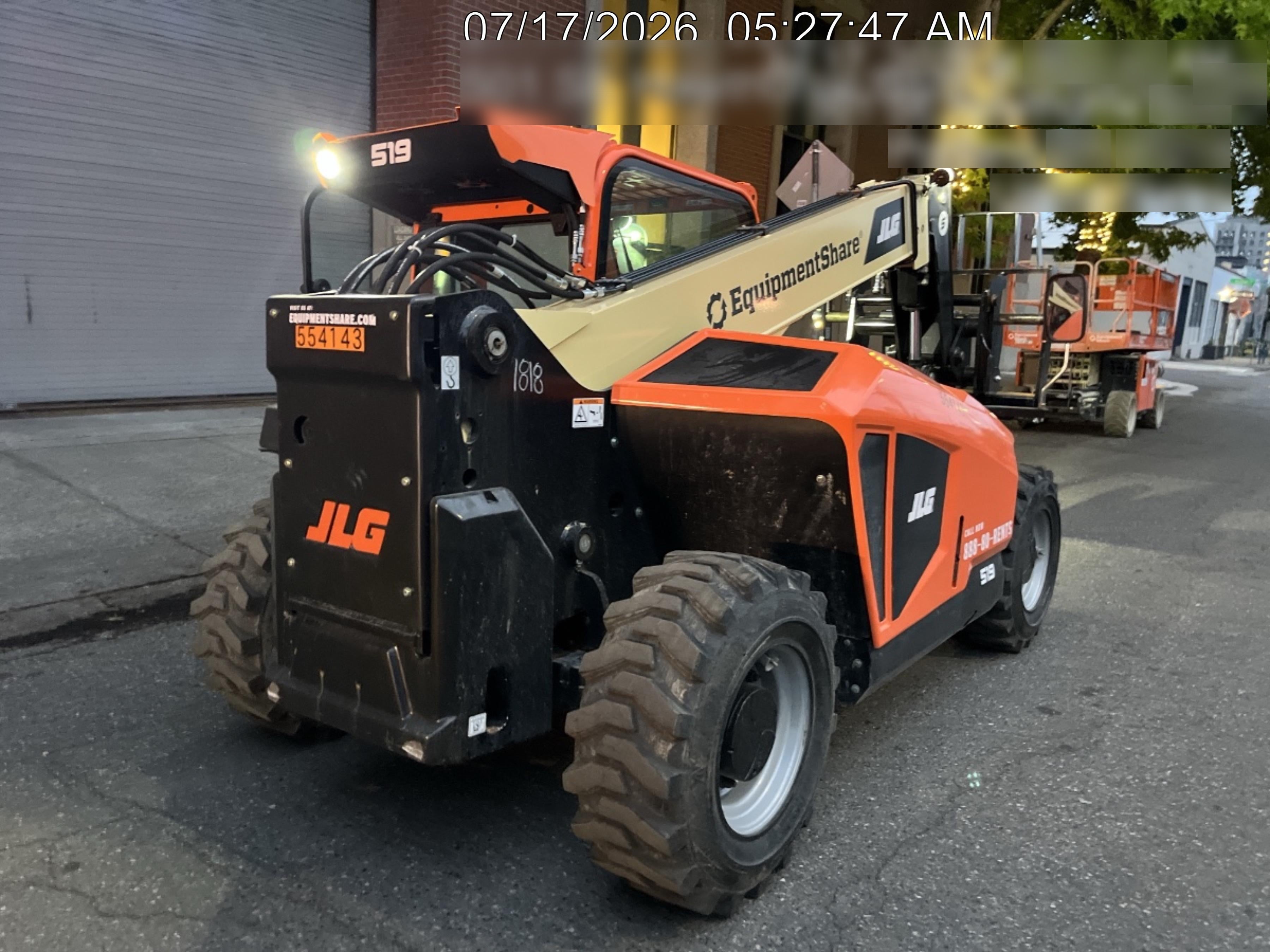 2025 JLG 519