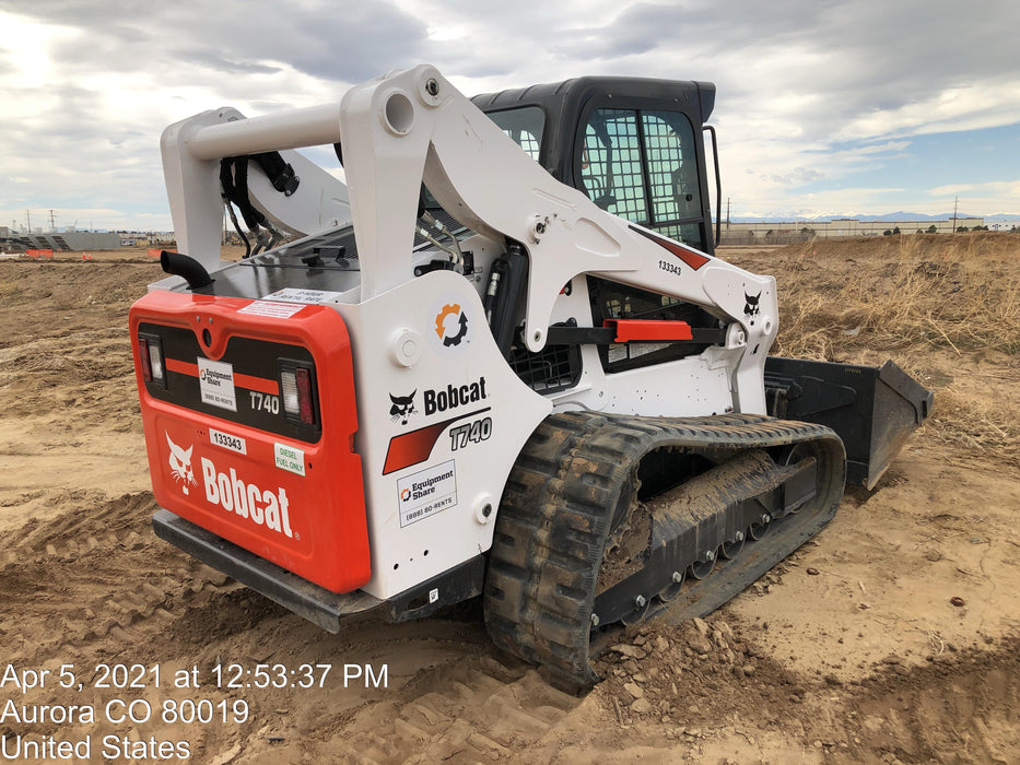 2021 BOBCAT T740