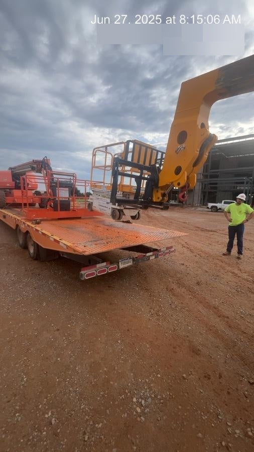 Custom Equipment HB-1430 <ul>
 <li>Hy-Brid Scissor Lift</li>
  <li>Platform capacity up to 670 lbs.</li>
  <li>Working height up to 20 ft</li>
  <li>Weighs under 1,700 lbs.</li>
  <li>Non-marking wheels </li>
</ul>