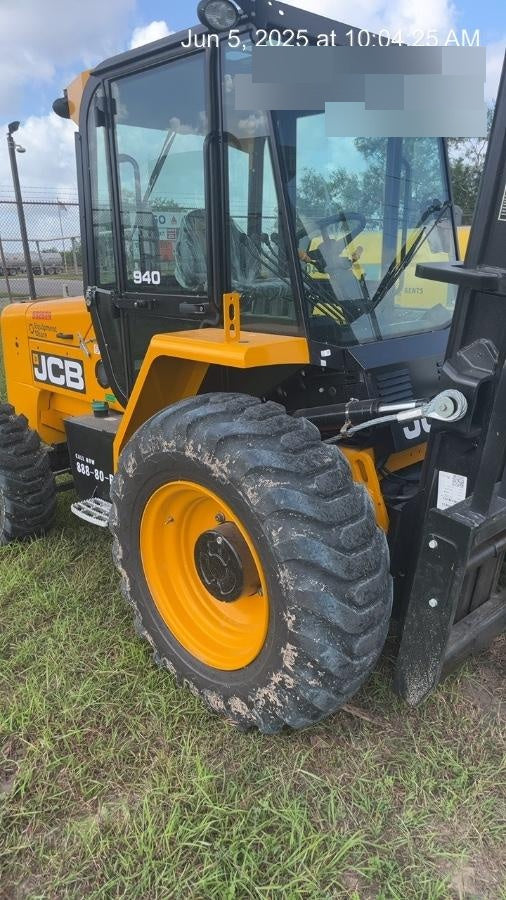 2025 JCB 940-4