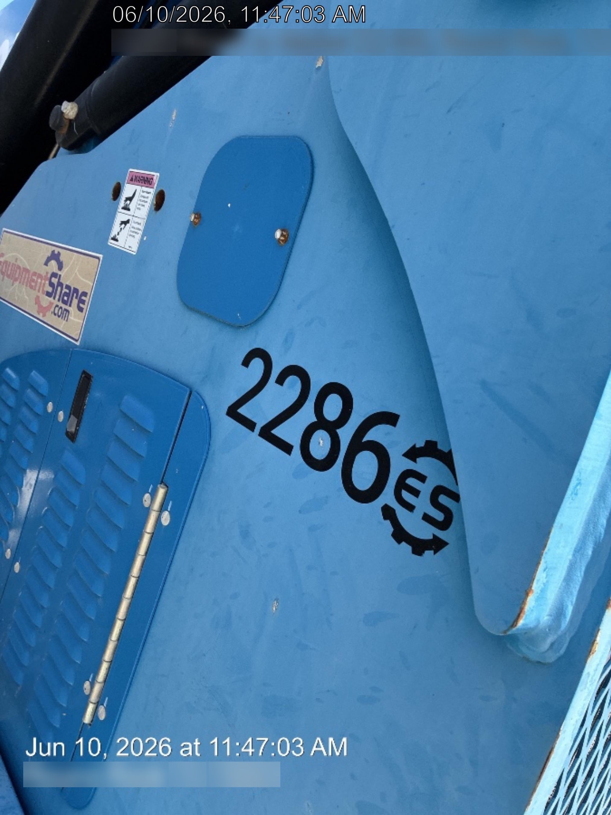 2016 GENIE GTH-1056