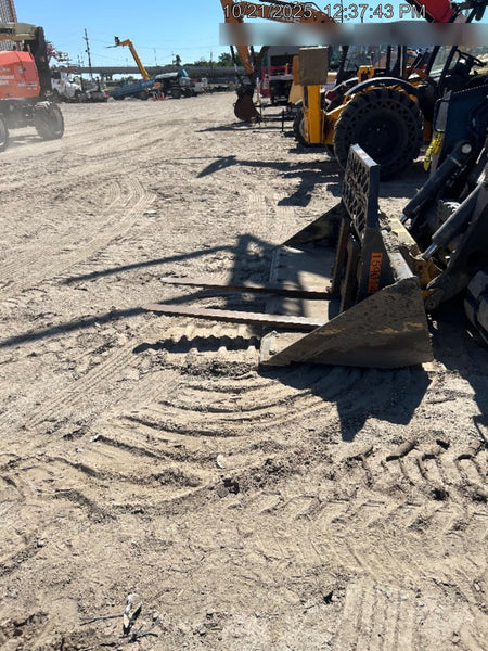 2021 PALADIN 48" Pallet Forks - Paladin