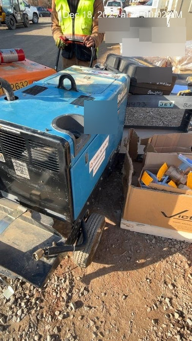 2020 Miller Electric BOBCAT 250 951600 PKG-250 amp Propane Welder, Standard w/Running Gear, Bracket, Hose w/None