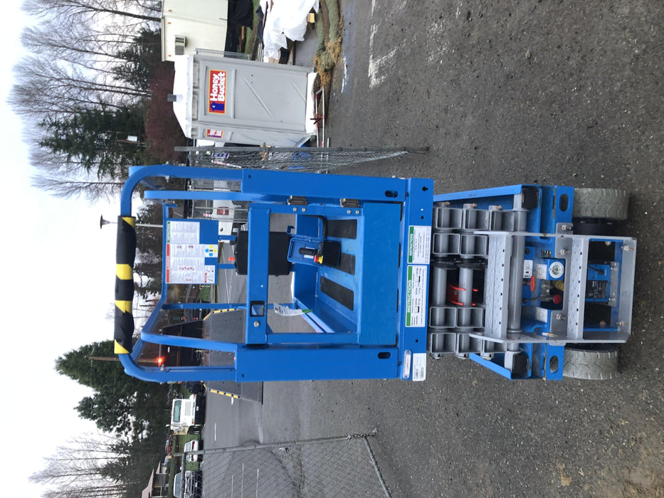 2019 Genie GS-1930 Half Height Swing Gate, 800W Inverter