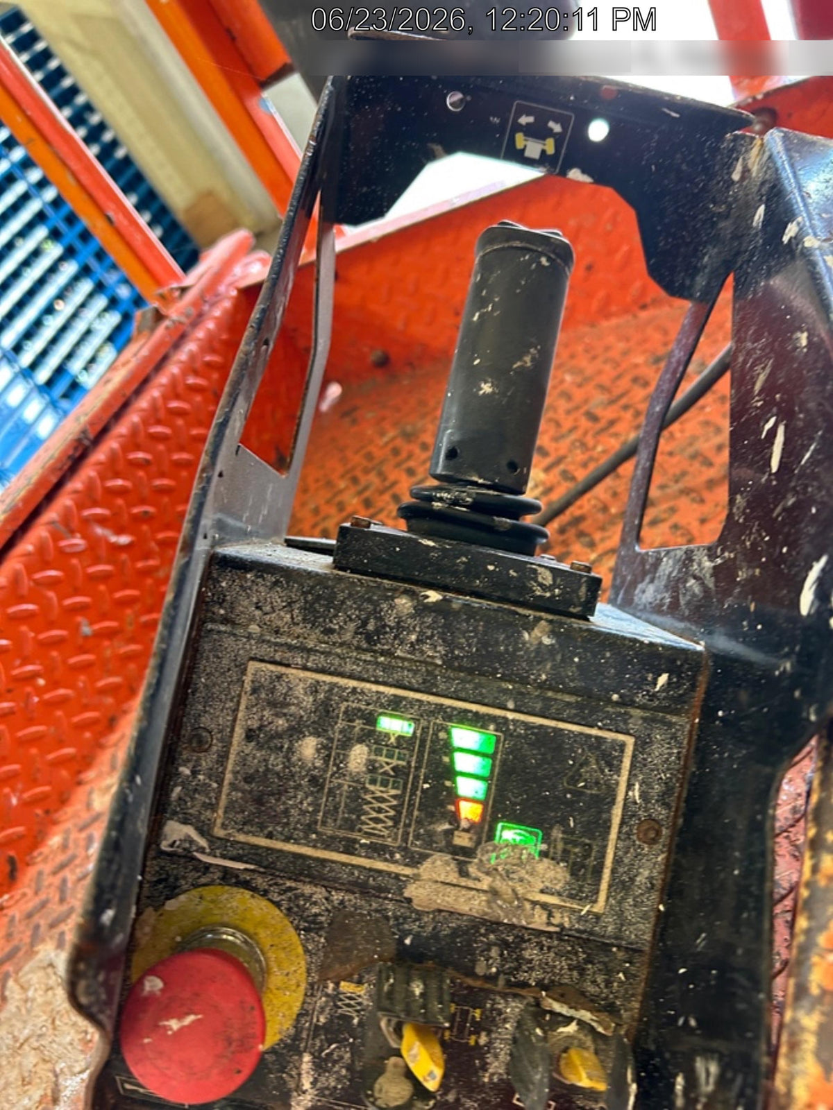 2021 JLG ES1932