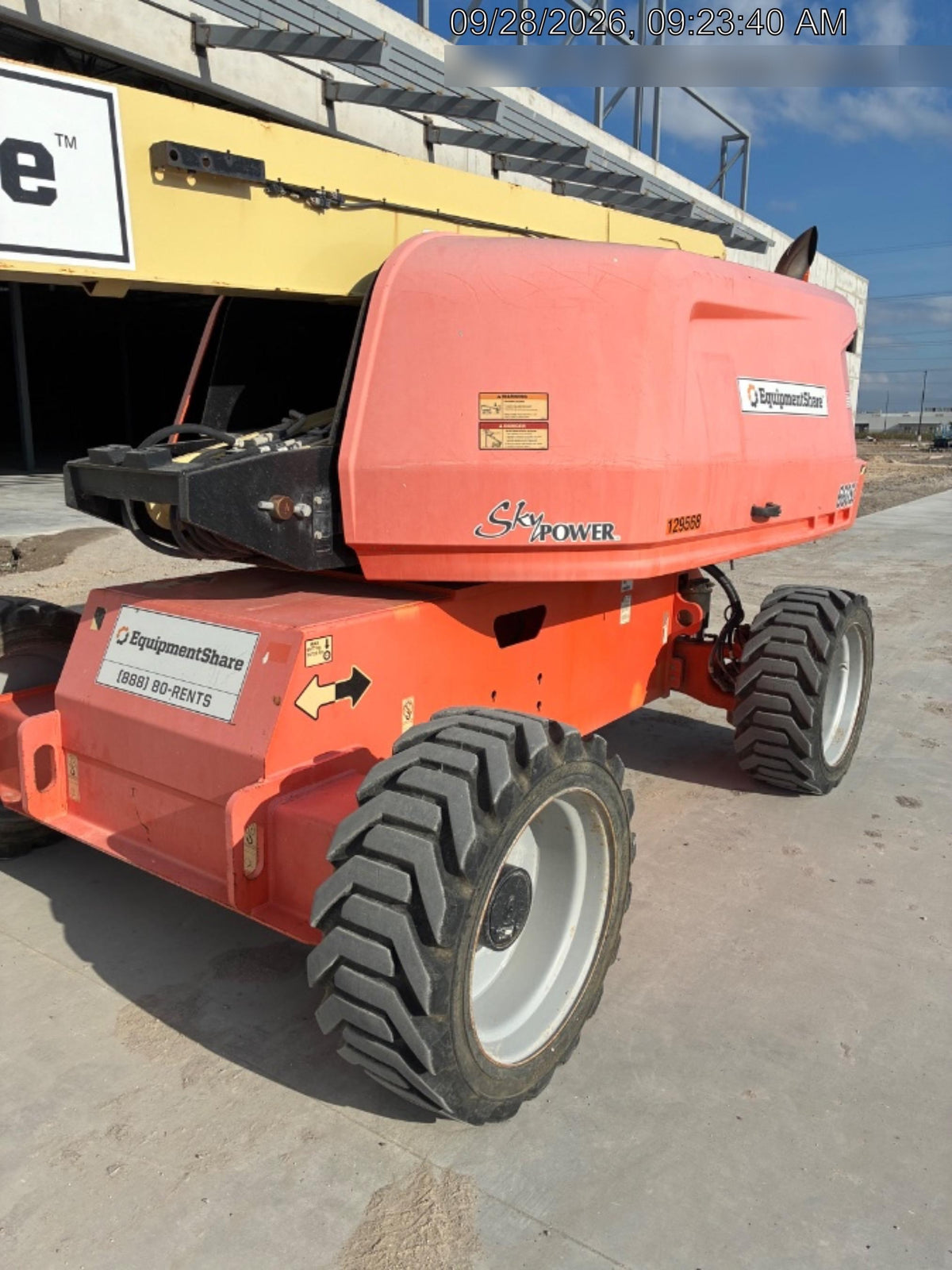 2021 JLG 660SJ