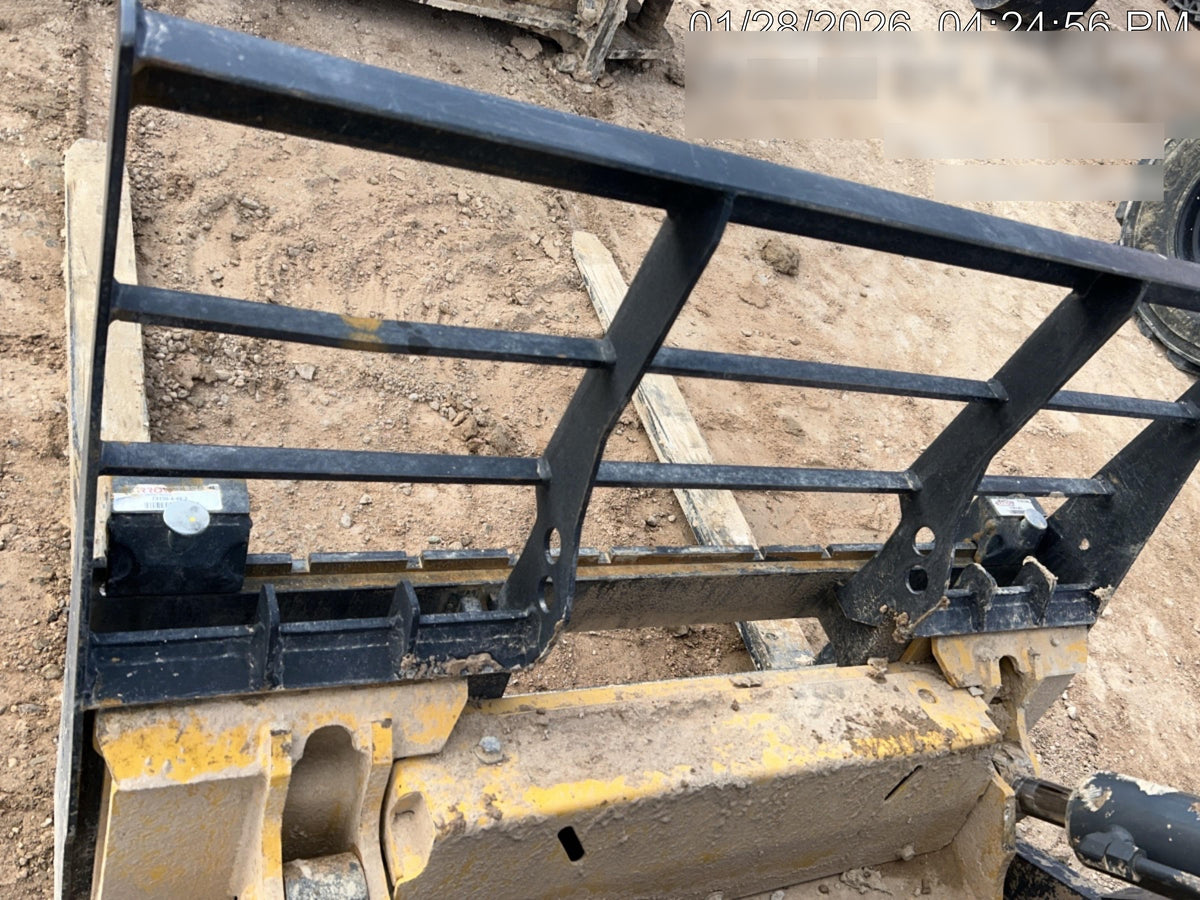 2026 ARROW MATERIAL HANDLING 72" Pallet Forks - Arrow