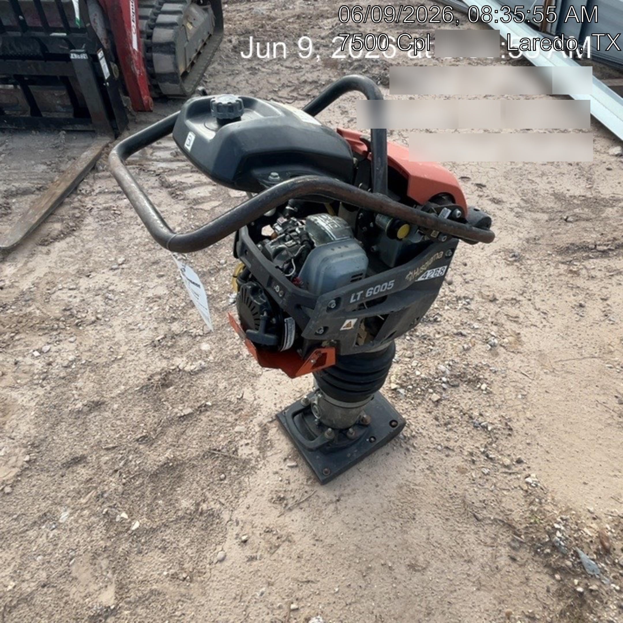 2024 HUSQVARNA LT6005