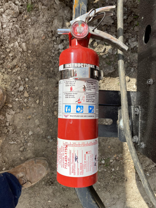 2022 Lincoln Electric LE400 Kubota V1505, Trlr, Cable Rack, Light Kit, ES Decals, T3