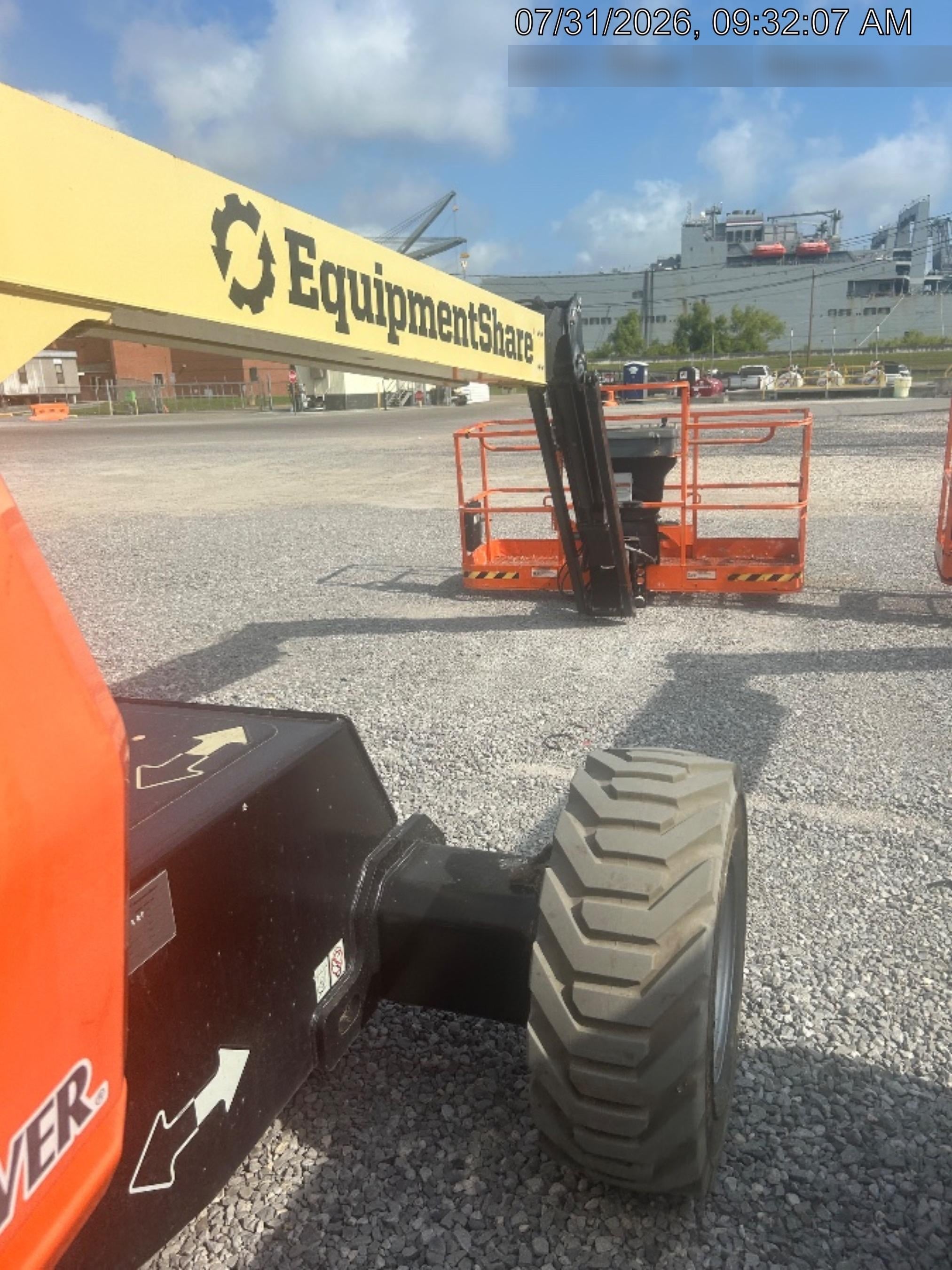 2019 JLG 460SJ