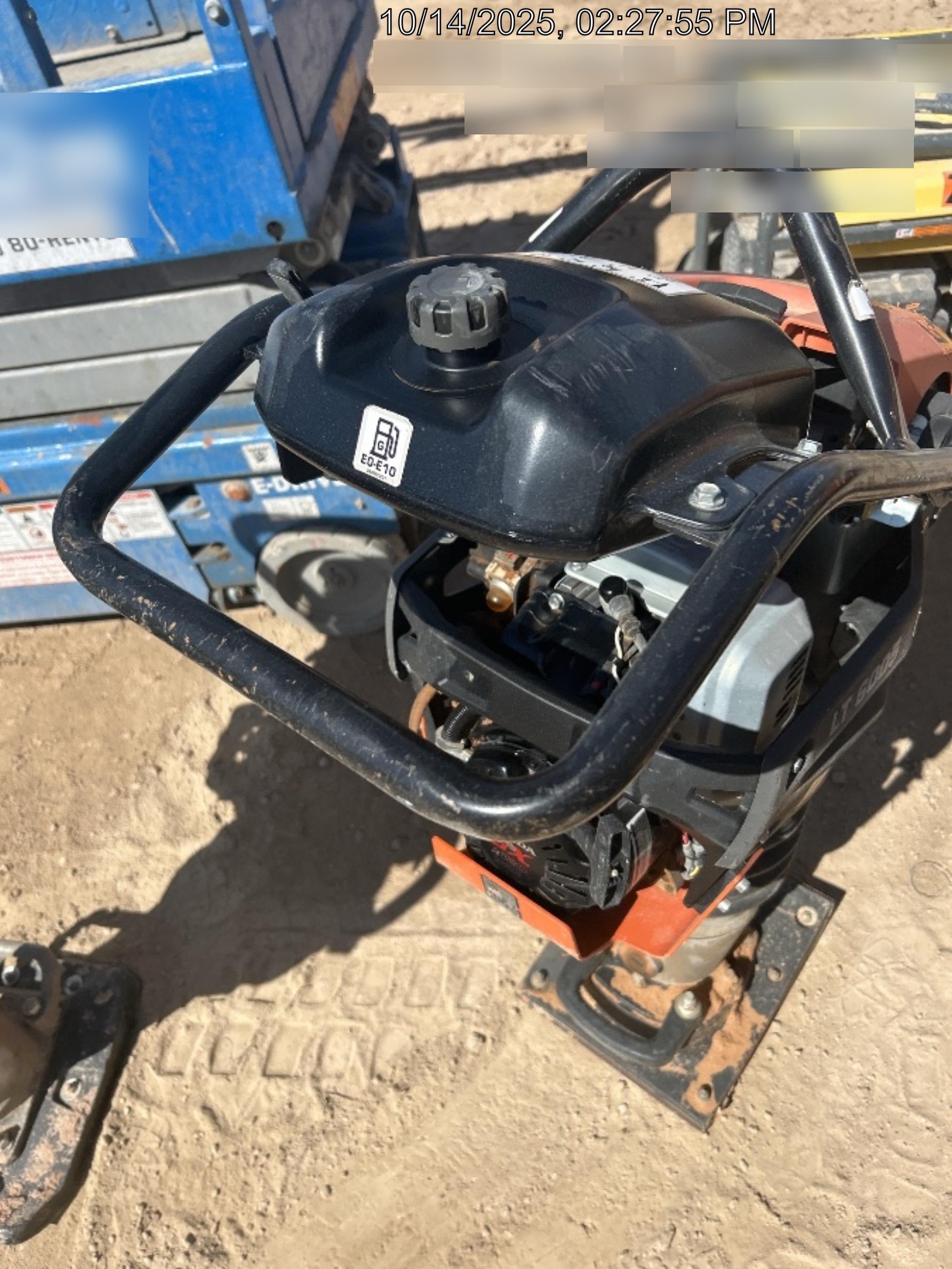 2025 HUSQVARNA LT6005
