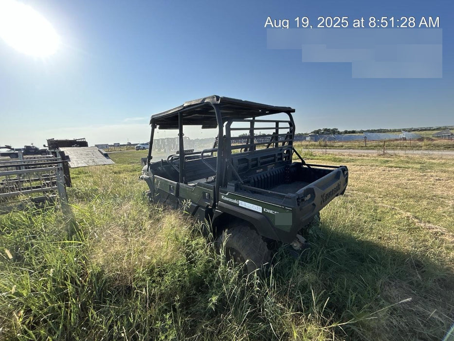 2019 Kawasaki Mule PRO-DXT Standard Options, Backup Alarm, Beacon, Plastic Hard Top, Poly Windshield, Horn Kit