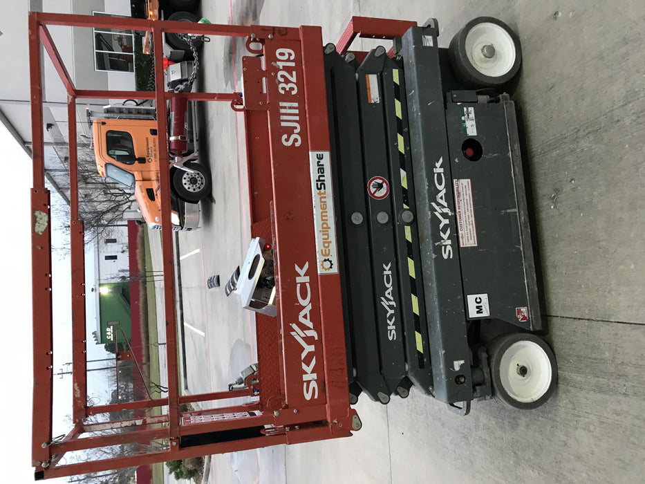 2018 SKYJACK SJIII-3219