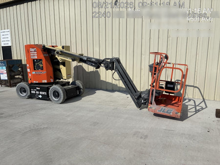 2025 JLG E300AJP