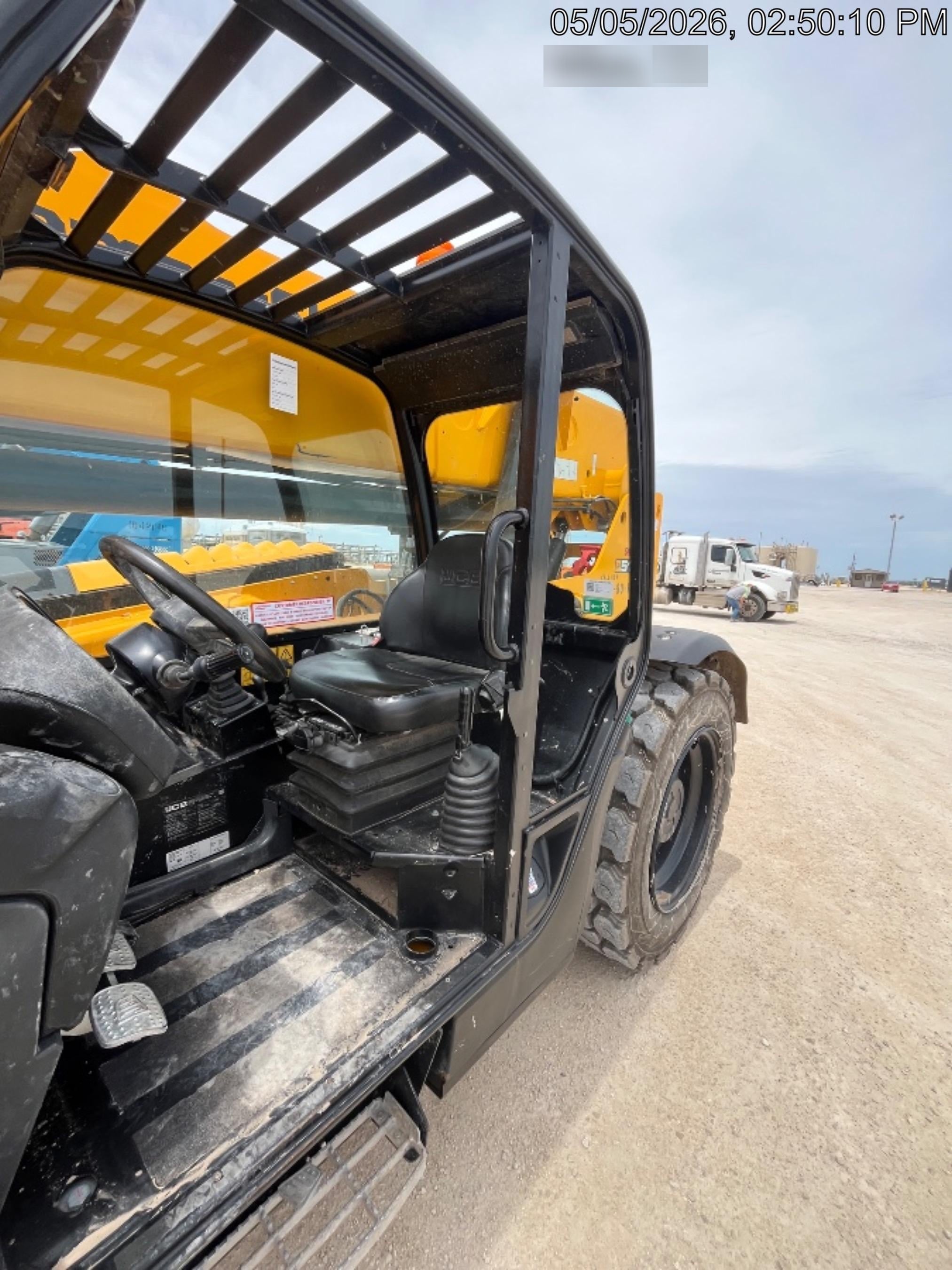 2025 JCB 510-56