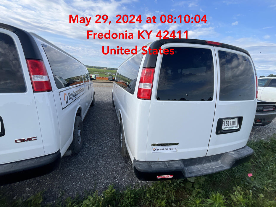 2023 CHEVROLET Express Van - Rental