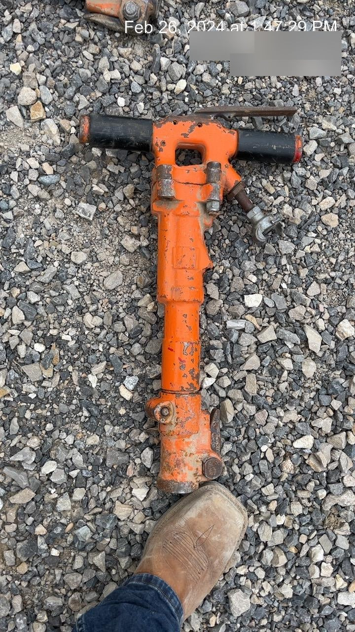 2020 MICHIGAN PNEUMATIC MP-30-1