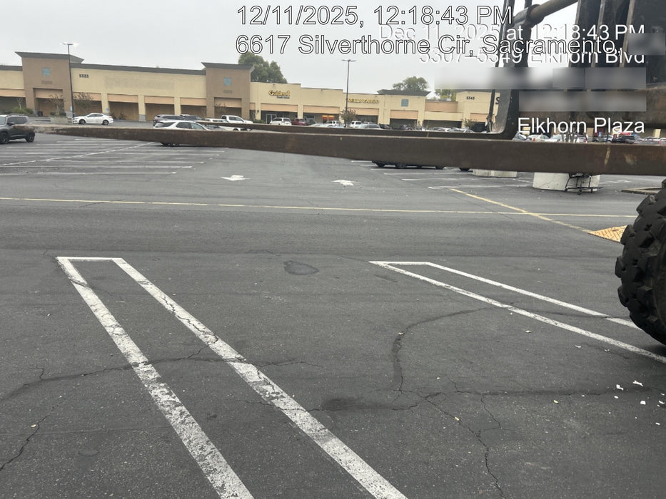 2020 Skytrak 8042 Cab/Heat/Air, Solid Tires, Work Lights, Beacon, Aux Hydraulics, Back up Alarm, Lifting Eye, ES Decals